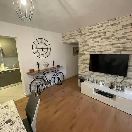 Kuca Za Odmor Ema Apartment Gospic Exterior photo
